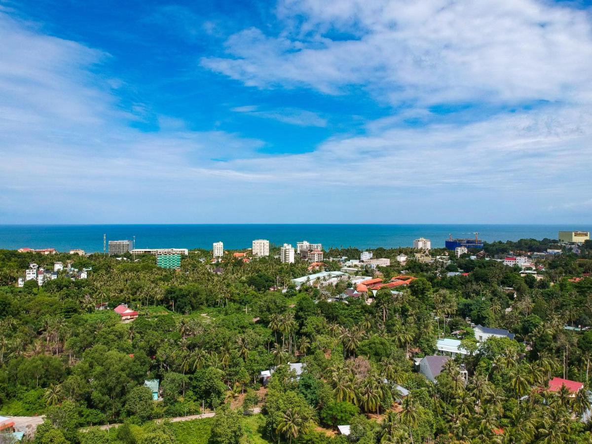 Caesar Phu Quoc Hotel & Resort Exterior photo