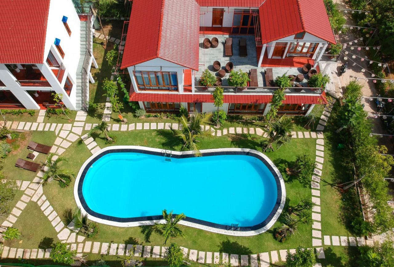 Caesar Phu Quoc Hotel & Resort Exterior photo
